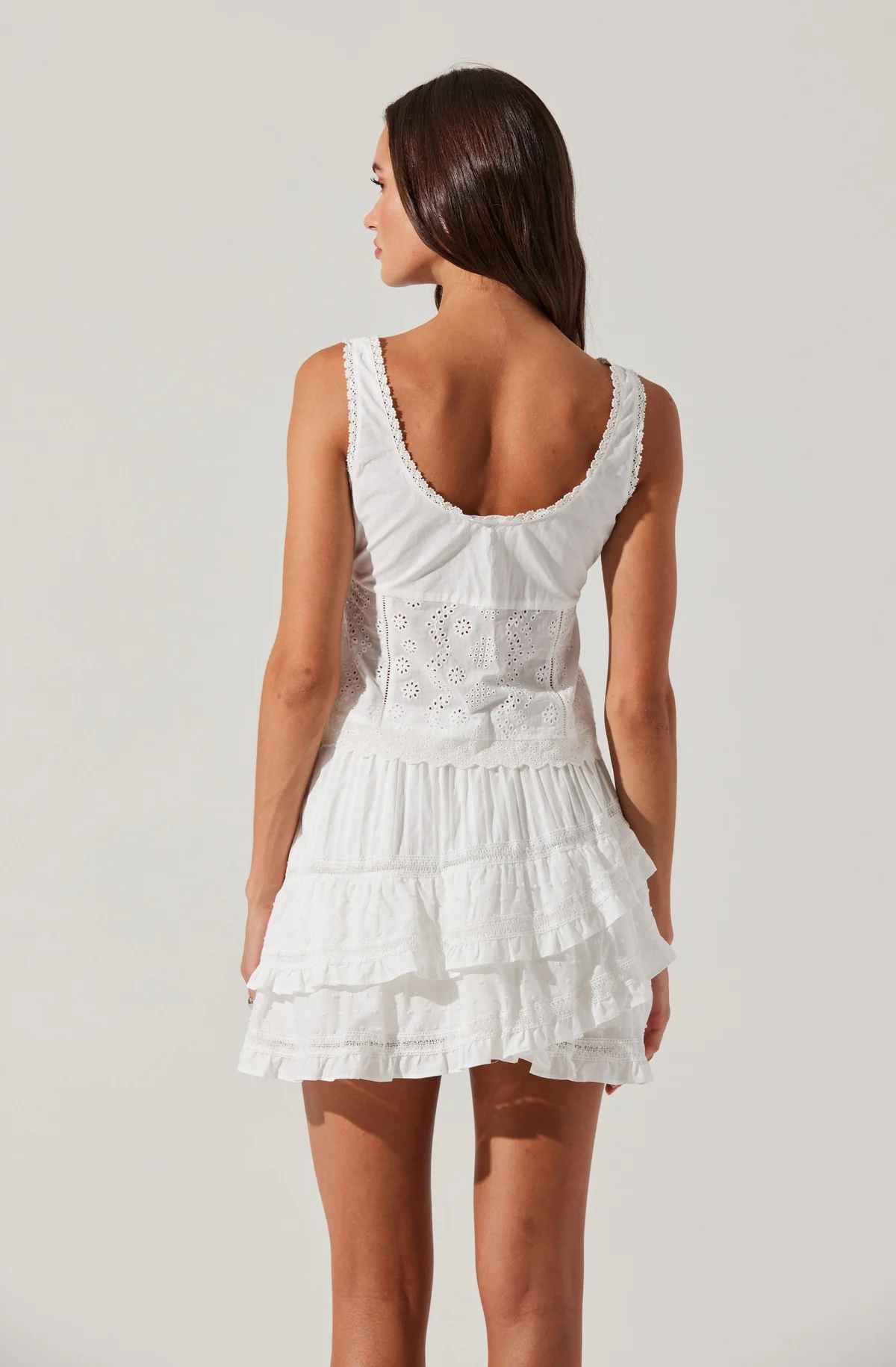 Kensley Eyelet Tiered Mini Skirt