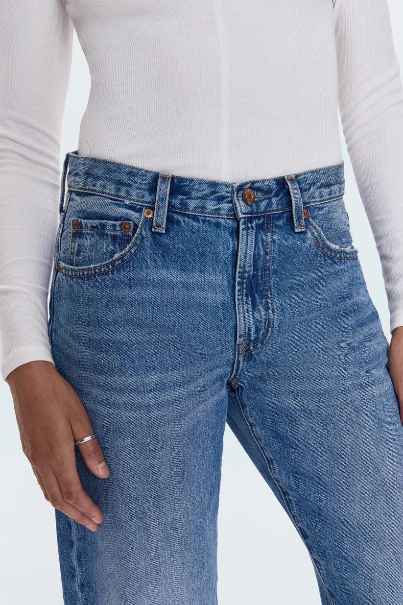 Lexi Mid Rise Bowed Straight Jean - Metropolis