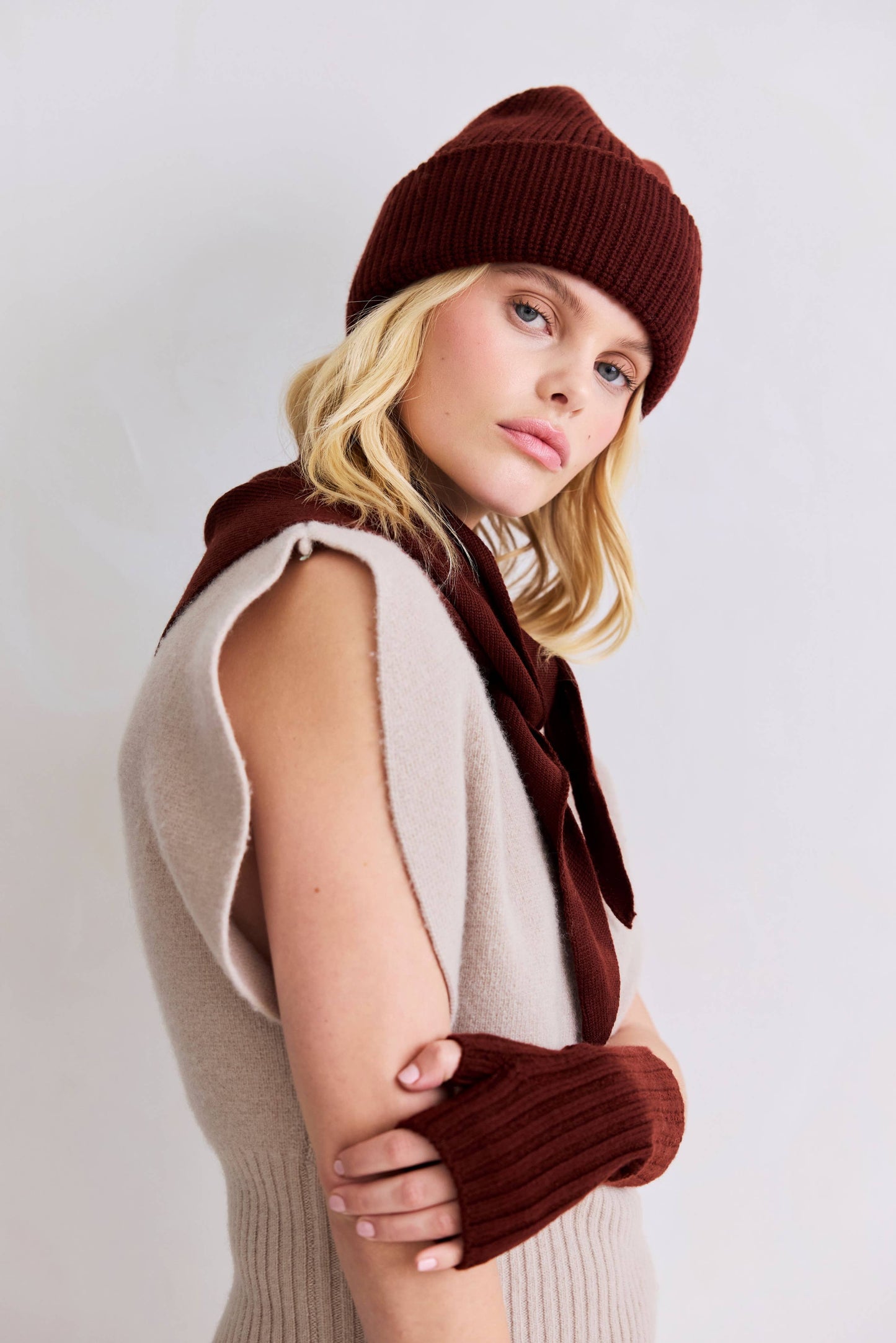 Merino Wool Fingerless Gloves - Dark Walnut Brown