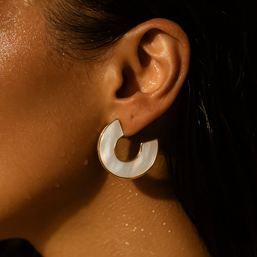Dua Mother of Pearl Medium Hoop Earring