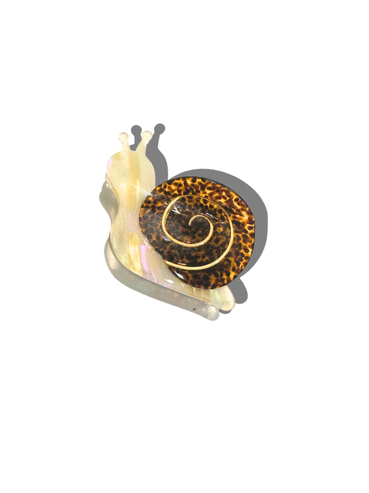 Snail Claw Clip
