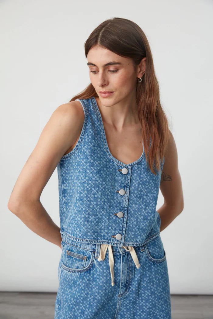 Kane Cropped Vest