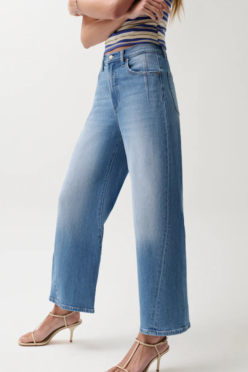 Kyra High Rise Bowed Ankle