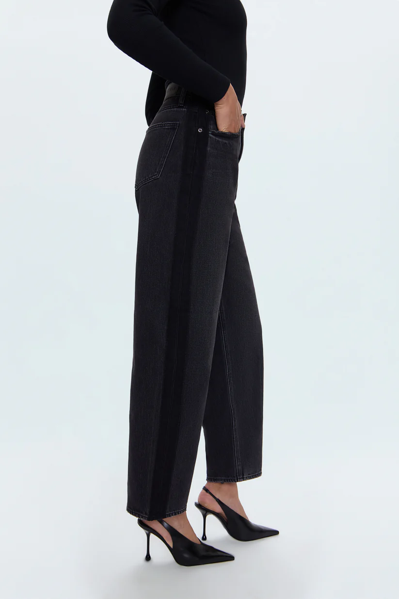 Wes High Rise Barrel Jean