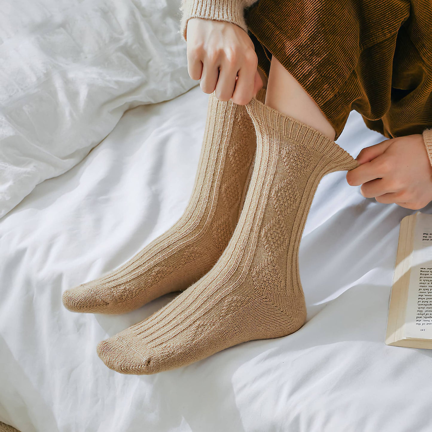 Cashmere Blend Knit Socks
