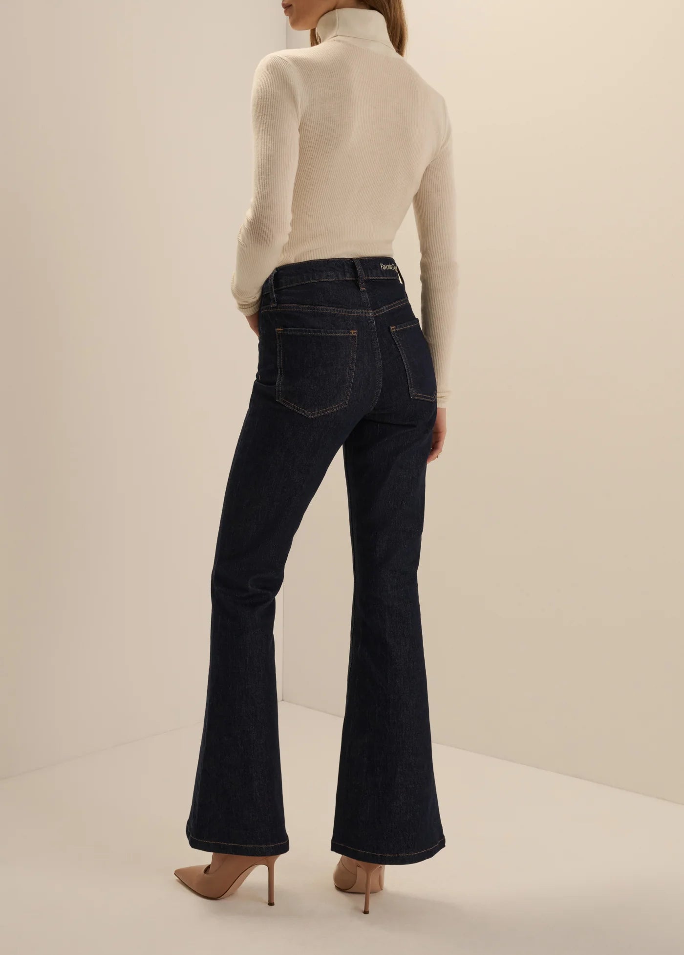 The Maurice Mid Rise Flare
