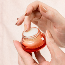 Poppy & Pout Lip Scrub (Multiple Scents)